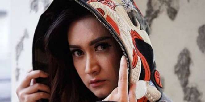 Nafa Urbach Kapok Unggah Video Bareng Teman Pria