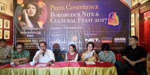 Ada Andien dan Ribuan Lampion, Yuk Tahun Baruan di Borobudur!
