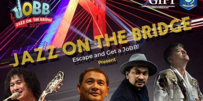 'Jazz on the Bridge-Bangka', Nonton Konser di Jembatan Emas