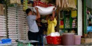 Ada Toko Kelontong, Bagaimana Hukum Belanja di Minimarket?