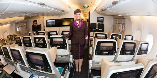 Etihad Sediakan Piyama Eksklusif untuk Penumpang Kelas Ekonomi