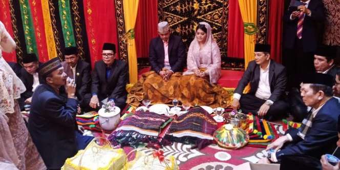 Baca Doa Ini Ketika Mempelai Pria dan Wanita Bertemu