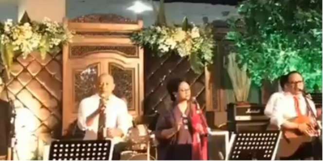 Gokil, Aksi Menteri Jokowi Ngeband di Resepsi Anak Mensesneg