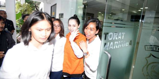 Polisi Buru Tersangka Selain Jennifer Dunn