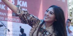 Pernah Terpergok Belanja, Inikah Tas Mewah Pilihan Via Vallen?