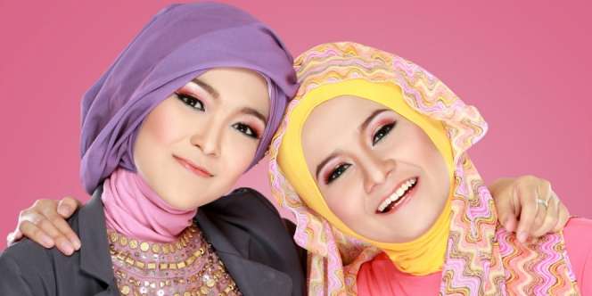 Jurus Jitu Penangkal Panik, Cobain Makeup Simpel Buat ke Pesta