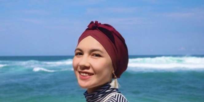 Alhamdulillah, 'Mantan' Raditya Dika Putuskan Berhijab