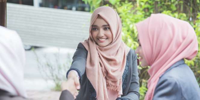 Mengapa Transaksi Syariah Harus Pakai Akad?
