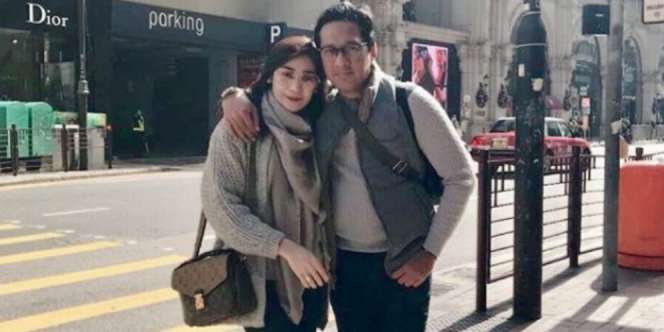 Unggah Foto Liburan, Andre Taulany Sukses Bikin Ngakak Netizen