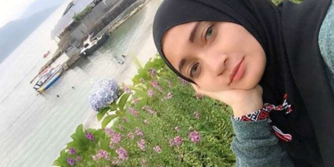 Kabar Terkini Nia Paramitha, Pemeran Adik Lupus yang Awet Muda
