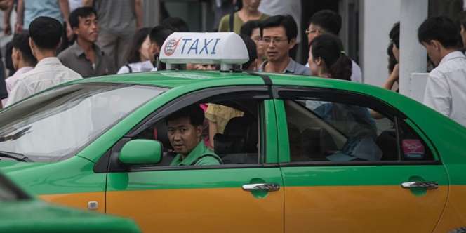 Di Korea Utara Juga Ada Taksi Online, tapi Cara Pesannya....