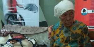 Cari Dua Anaknya, Nenek 70 Tahun Terlunta di Jakarta
