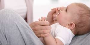 Suami Menyusu Pada Istri Jadi Mahram?