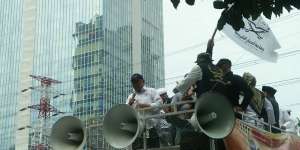 Didemo FPI dan Ormas Islam, Kantor Facebook Kosong?