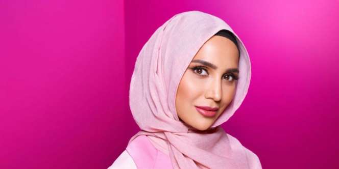 Kampanye Rambut Sehat, Produk Sampo Dunia Ajak Model Behijab