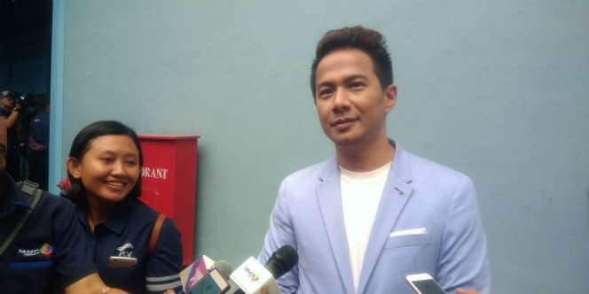 Pengakuan Jujur Delon Tentang Marion Jola