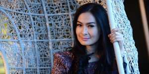 Seksi, 5 Artis Wanita dengan Kumis Tipis