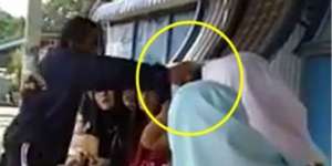 Dipukul Karena Tak Berhijab, WNI di Malaysia Lapor Polisi