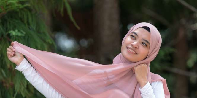 4 Bahan Alami  Mudah Dicoba, untuk Atasi Kerontokan Rambut