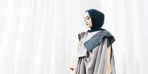 Padukan Baju Bermotif Tanpa Bikin Sakit Mata Ala Ayudia