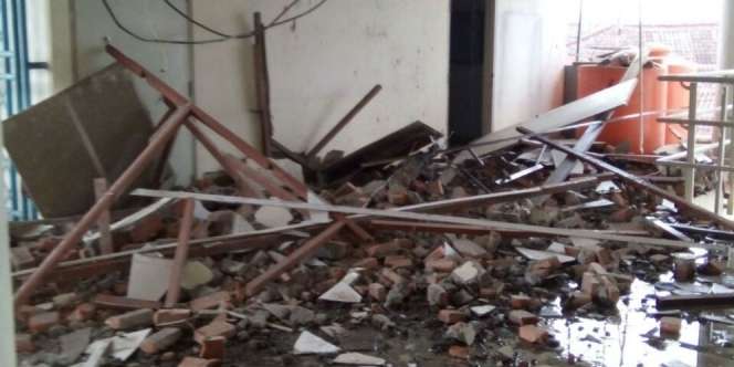 Gempa Banten, Plafon Selasar di Kampus IPB Ambrol