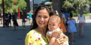4 Gaya `Mahmud` Fashionable Acha Septriasa