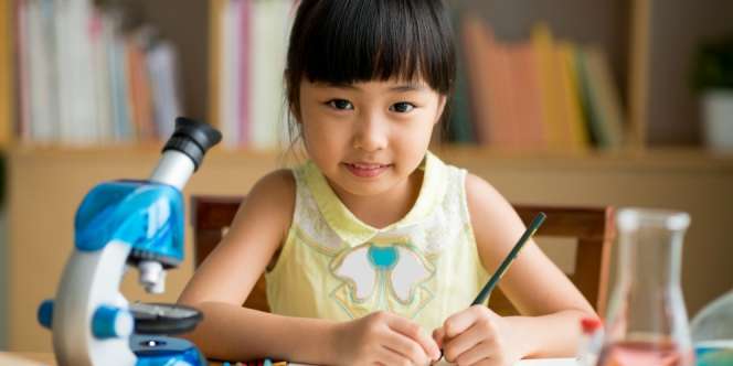 Bukan Cuma Belajar, Ini Cara Lain Membuat Anak Pintar