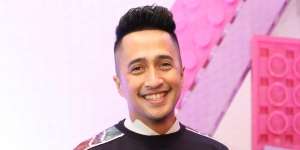 Irfan Hakim Boyong Keluarga Besar Umroh