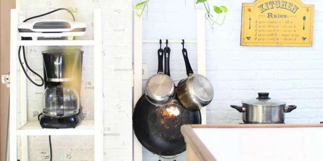 Ide Tangga Besi Cantik untuk Perkakas Dapur ala Ariana 