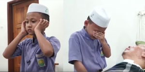 Terharu, Lantunkan Azan Setiap Hari untuk Kesembuhan Ayah