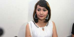 Curhat Tessa Kaunang Lihat Eks-Suami Gerebek Rumah Subuh-subuh