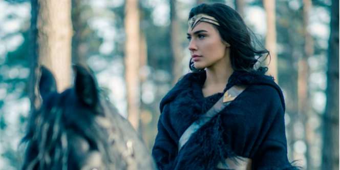 Terobsesi Jadi Ibu Sempurna? Waspada 'Wonder Woman Complex'