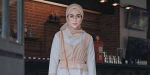 Biar Makin Stylish, Intip Inpirasi Crop Top untuk Hijabers