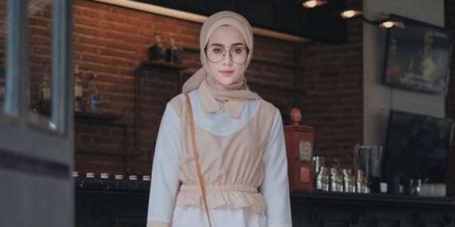 Biar Makin Stylish, Intip Inpirasi Crop Top untuk Hijabers