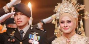 Suami Wafat Usai Sholat, Istri Polisi Unggah Curhatan Pilu