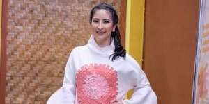 Novita Angie Siap Terjun Bisnis Fashion