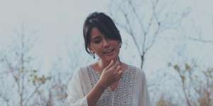 Lama Tak Terlihat, Titi Rajo Bintang Bak Gadis 17 Tahun