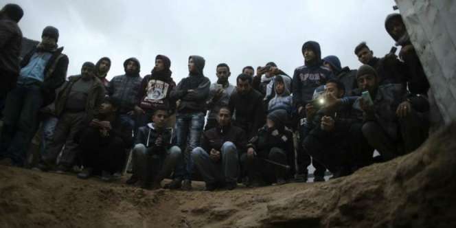 Warga Gaza Temukan Makam Kuno di Kebun Rumah, Ternyata Itu...