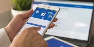 Cara Mengetahui Siapa Saja yang 'Ngintip' Profil di Facebok