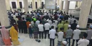 Nahdliyyin Gelar Sholat Gerhana di Sela Harlah NU ke-92