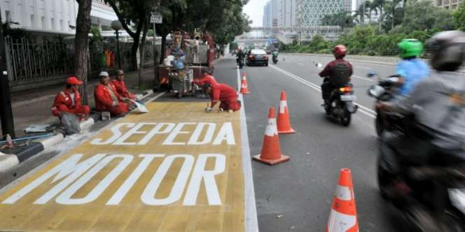 Motor Melintas Lagi di Thamrin, Awas Jangan Keluar Jalur Ini!