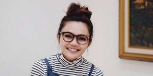 Alis 'Ulet Bulu' Rina Nose Bikin Ngakak, Berani Coba?