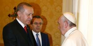 Bertemu Paus Fransiskus, Erdogan Bahas Yerusalem hingga Islam