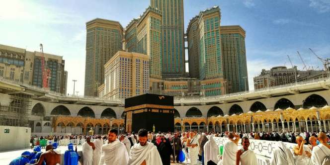 Dilecehkan Saat Tawaf, Jemaah Wanita Ini Ketakutan