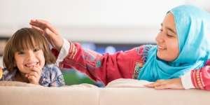 Rizki F Fajrin: Serunya Bikin Mainan Anak dari Bahan Alami