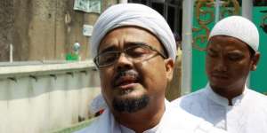 Pendukung Rizieq: Habib Diapa-apain, Risiko Ribut Sama Umat