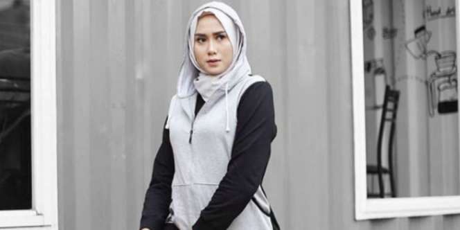 Kisah Lia Karina Istiqomah Berhijab Meski Jadi Atlet Taekwondo