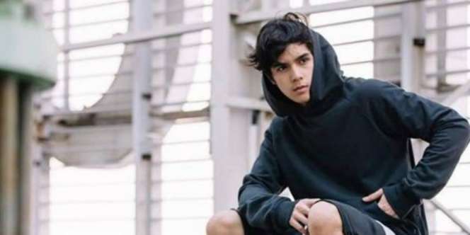Heboh Foto Al Potret Ahmad Dhani-Mulan di Backstage