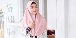 Ghaida Tsurayya: Polkadot & Stripes Jadi Satu, Kenapa Enggak?
