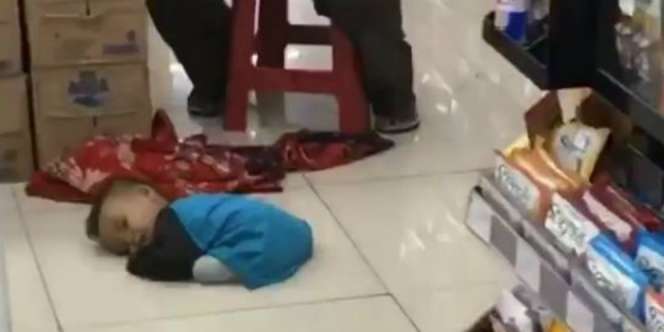 Viral Video Bayi Lemas yang Diduga Sewaan untuk Mengemis 